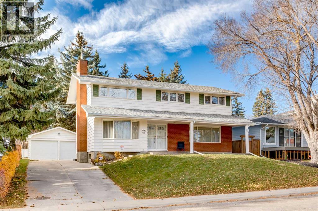 2043 Ungava Road Nw, Calgary, Alberta  T2N 4B3 - Photo 4 - A2353579