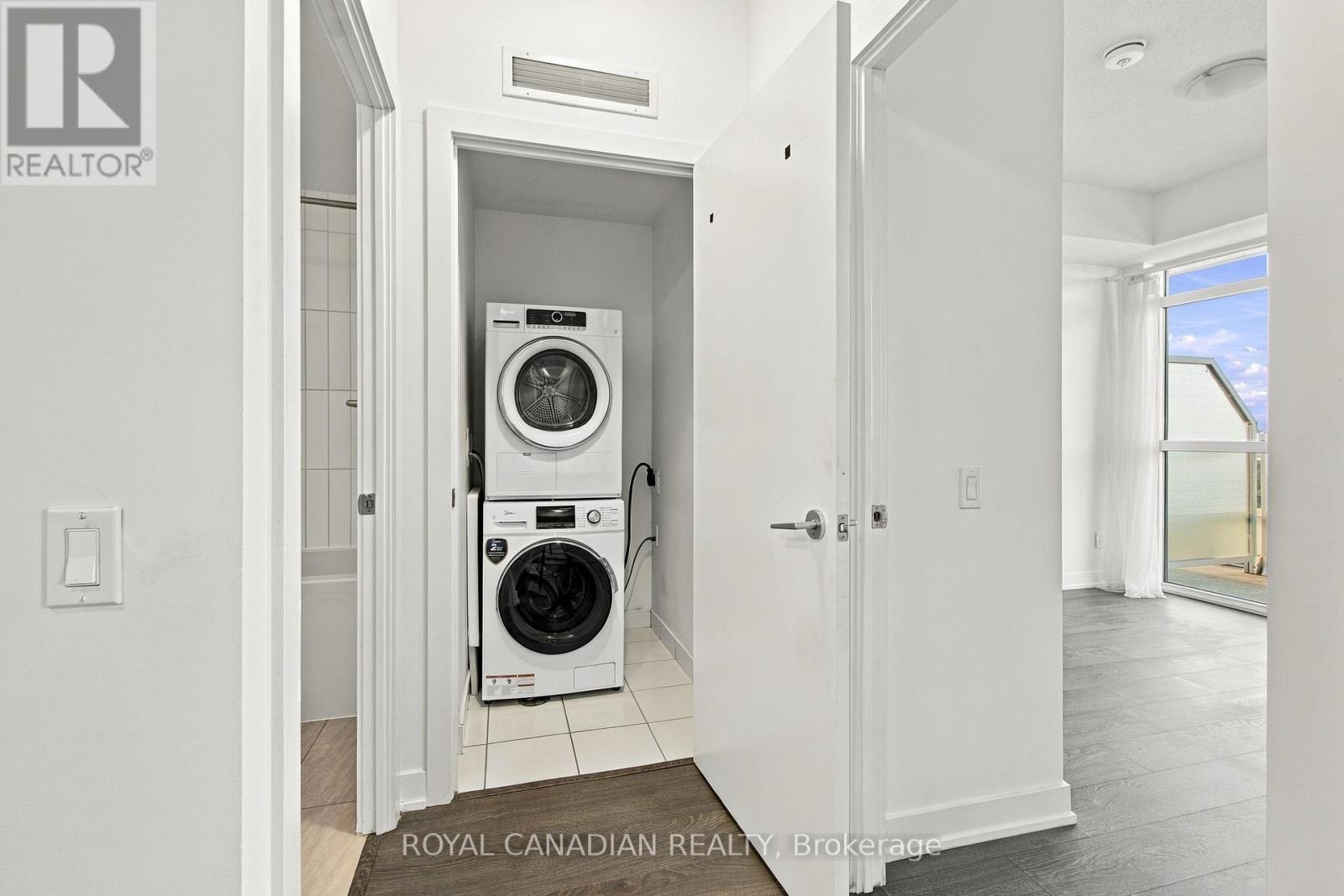 2801 - 251 Manitoba Street, Toronto, Ontario  M8Y 0C7 - Photo 11 - W14112956