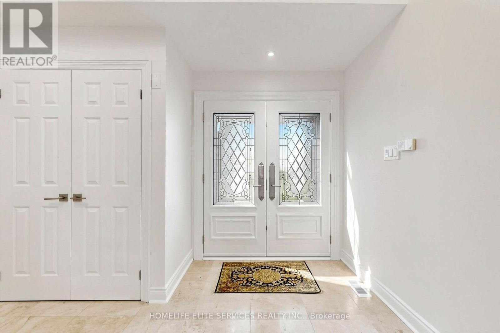 2432 Stoll Drive, Oakville, Ontario  L6J 7K9 - Photo 20 - W14112978