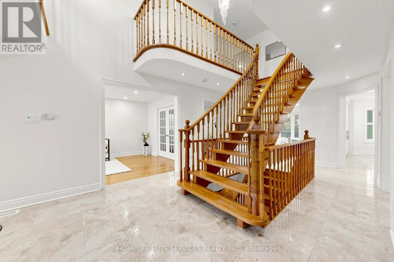 2432 Stoll Drive, Oakville, Ontario  L6J 7K9 - Photo 21 - W14112978