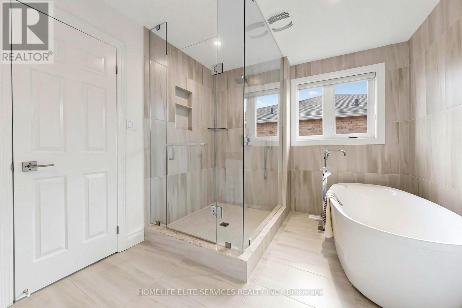 2432 Stoll Drive, Oakville, Ontario  L6J 7K9 - Photo 27 - W14112978