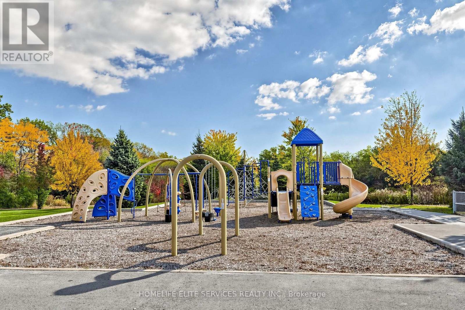 2432 Stoll Drive, Oakville, Ontario  L6J 7K9 - Photo 48 - W14112978