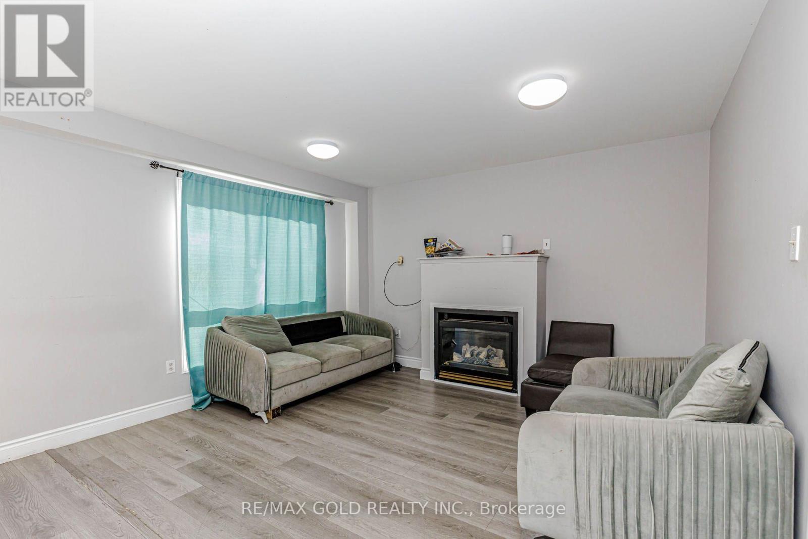 104 Tumbleweed Trail, Brampton, Ontario  L6Y 4Z8 - Photo 17 - W14113020
