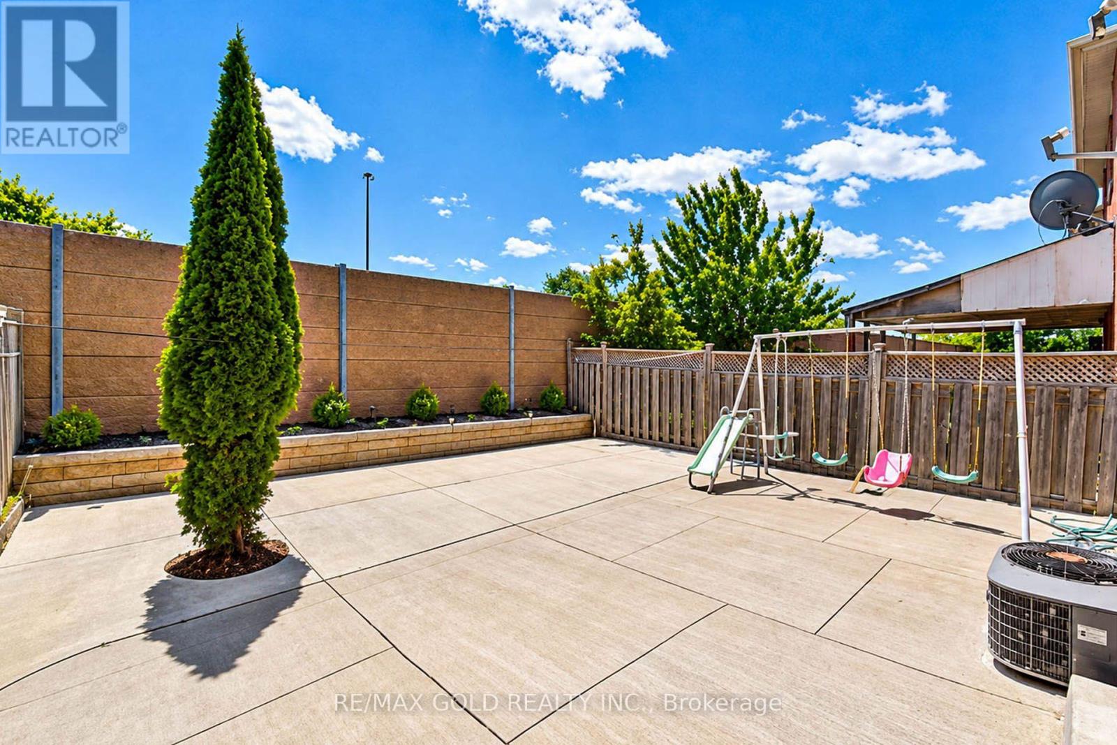 104 Tumbleweed Trail, Brampton, Ontario  L6Y 4Z8 - Photo 43 - W14113020