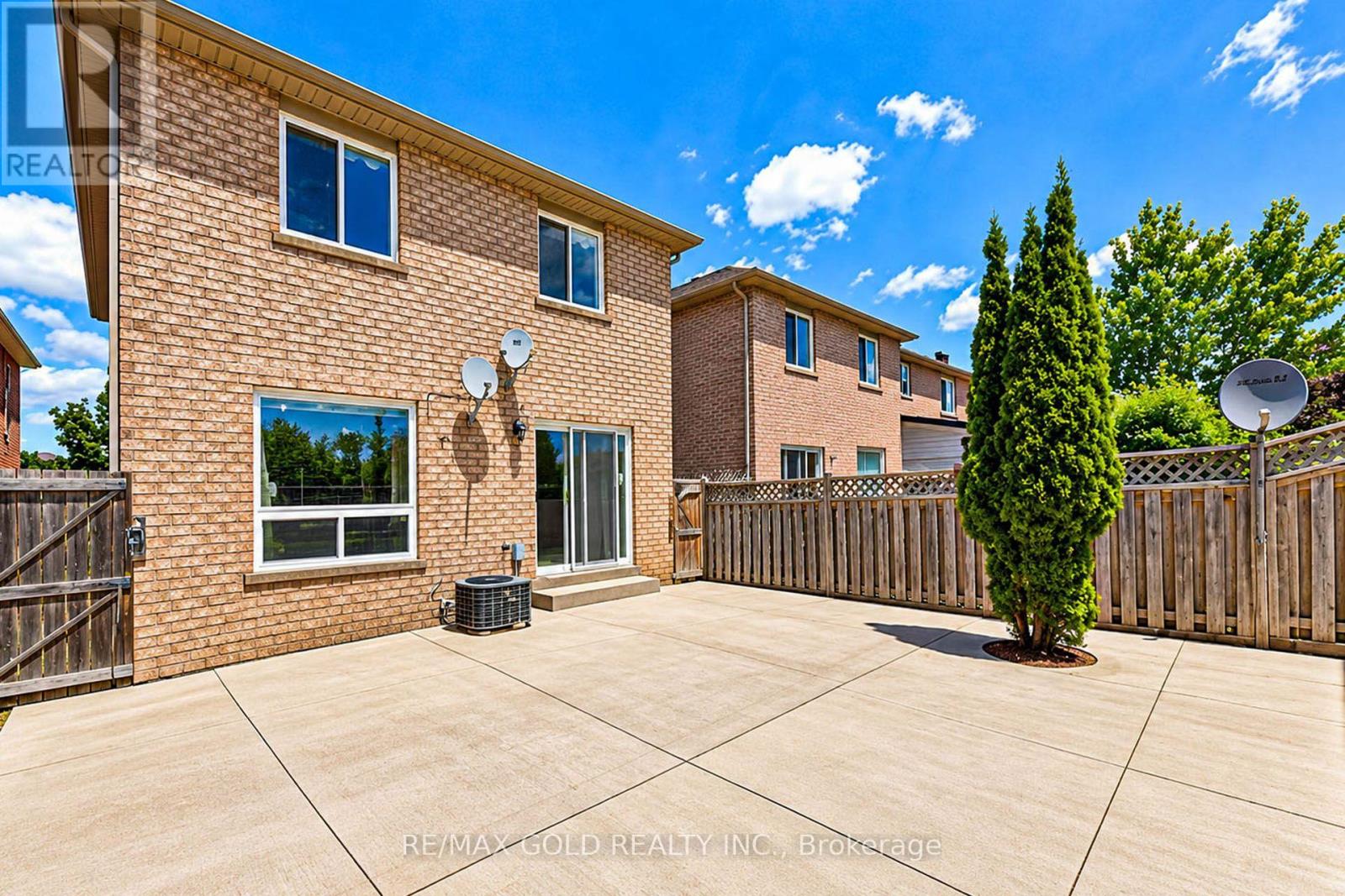 104 Tumbleweed Trail, Brampton, Ontario  L6Y 4Z8 - Photo 44 - W14113020