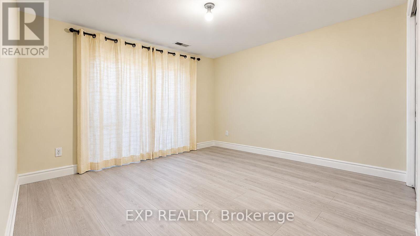 Lower - 3425 Laddie Crescent, Mississauga, Ontario  L4T 1N2 - Photo 15 - W14113032