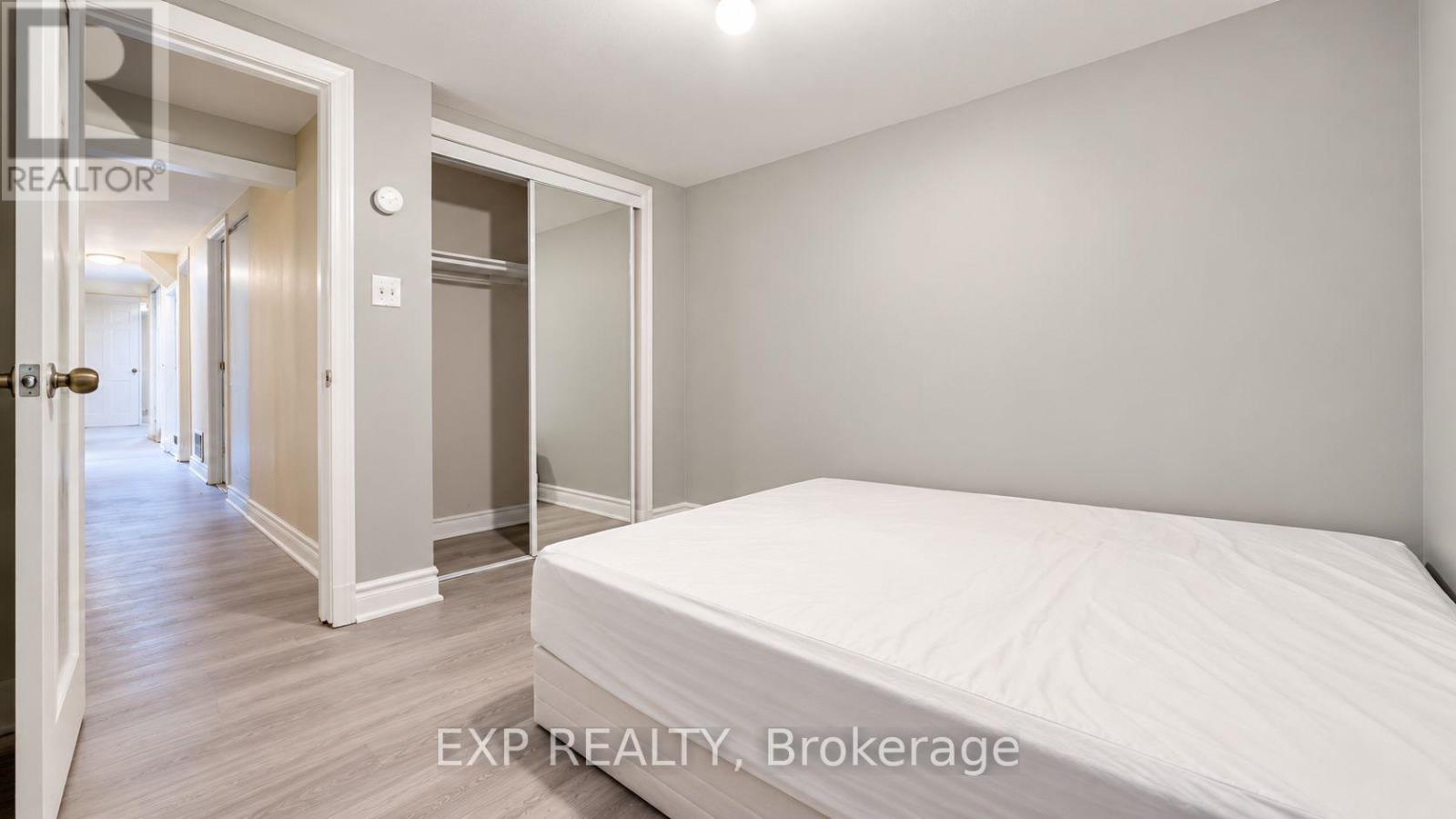 Lower - 3425 Laddie Crescent, Mississauga, Ontario  L4T 1N2 - Photo 18 - W14113032