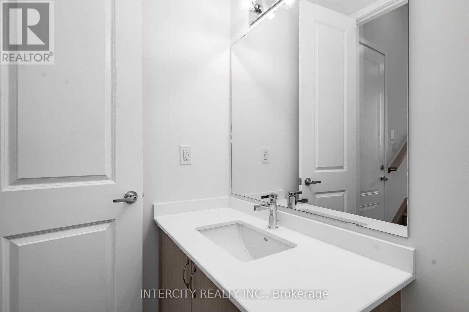 22-119 - 14 George Armstrong Road, Caledon, Ontario  L7E 4N1 - Photo 12 - W14113062