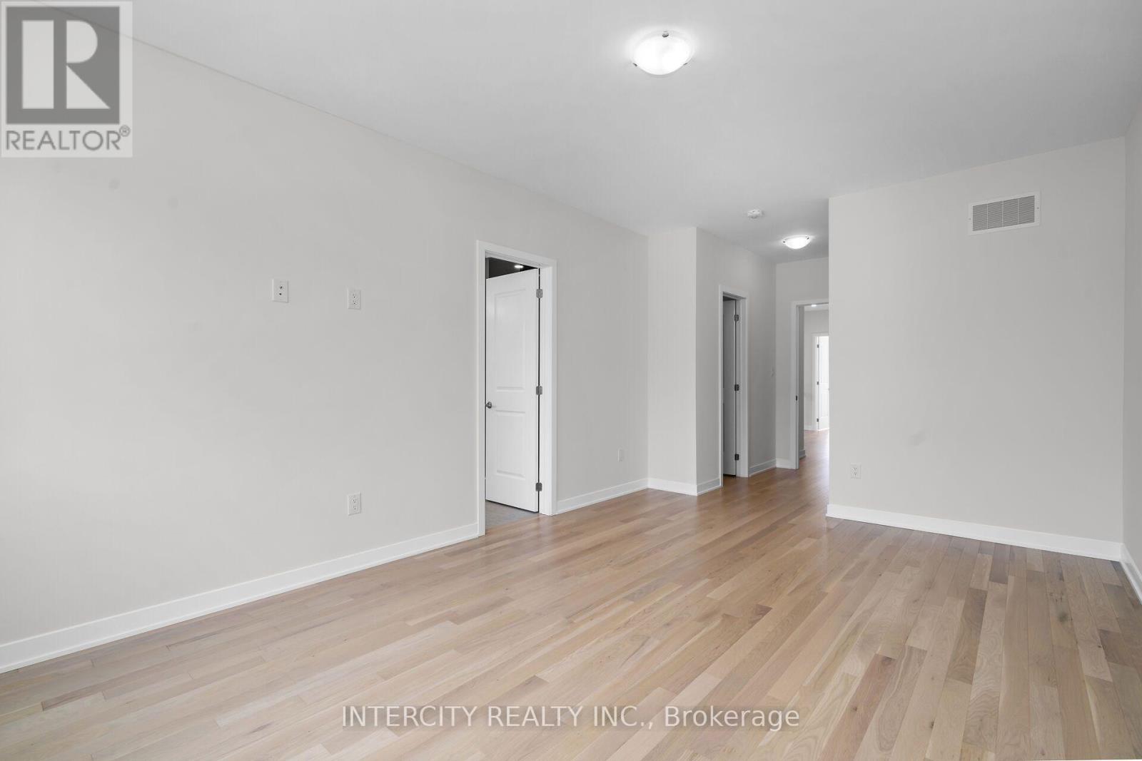 22-119 - 14 George Armstrong Road, Caledon, Ontario  L7E 4N1 - Photo 15 - W14113062