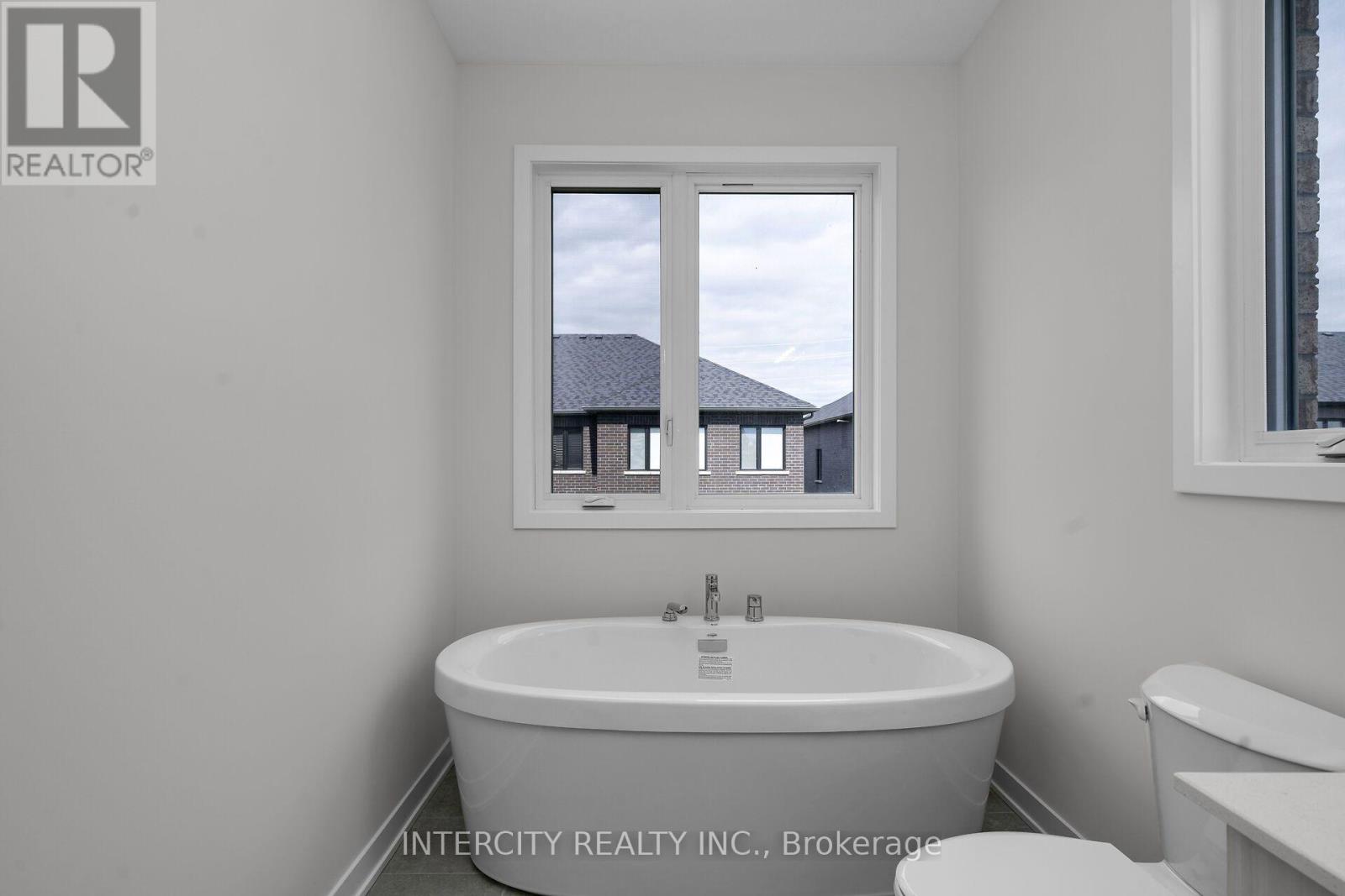 22-119 - 14 George Armstrong Road, Caledon, Ontario  L7E 4N1 - Photo 17 - W14113062