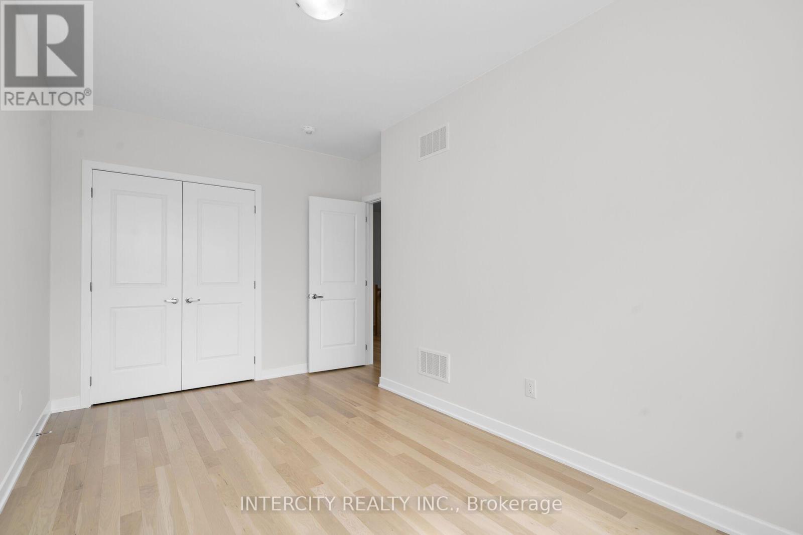 22-119 - 14 George Armstrong Road, Caledon, Ontario  L7E 4N1 - Photo 23 - W14113062