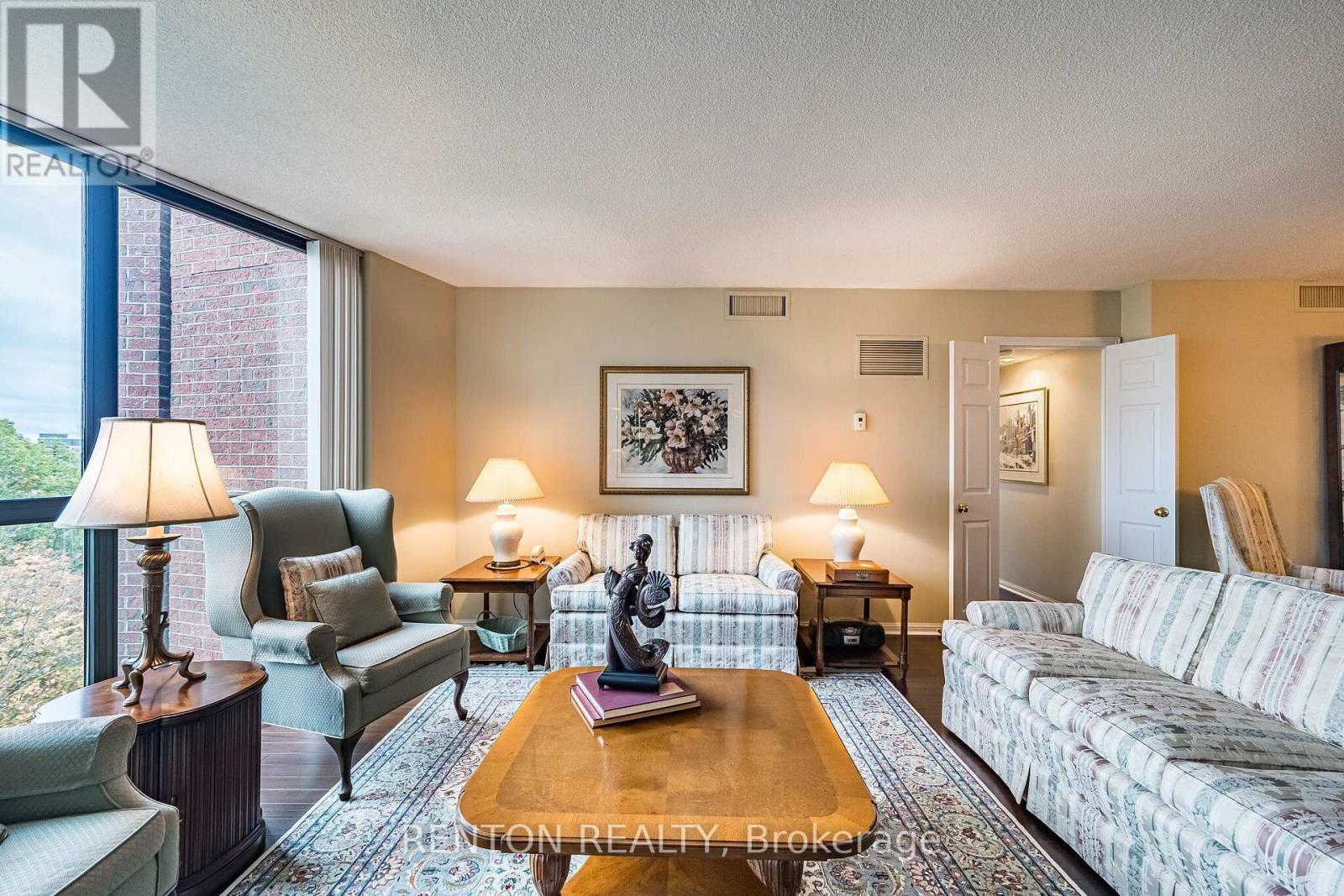 710 - 1240 Marlborough Court, Oakville, Ontario  L6H 3K7 - Photo 14 - W14113068