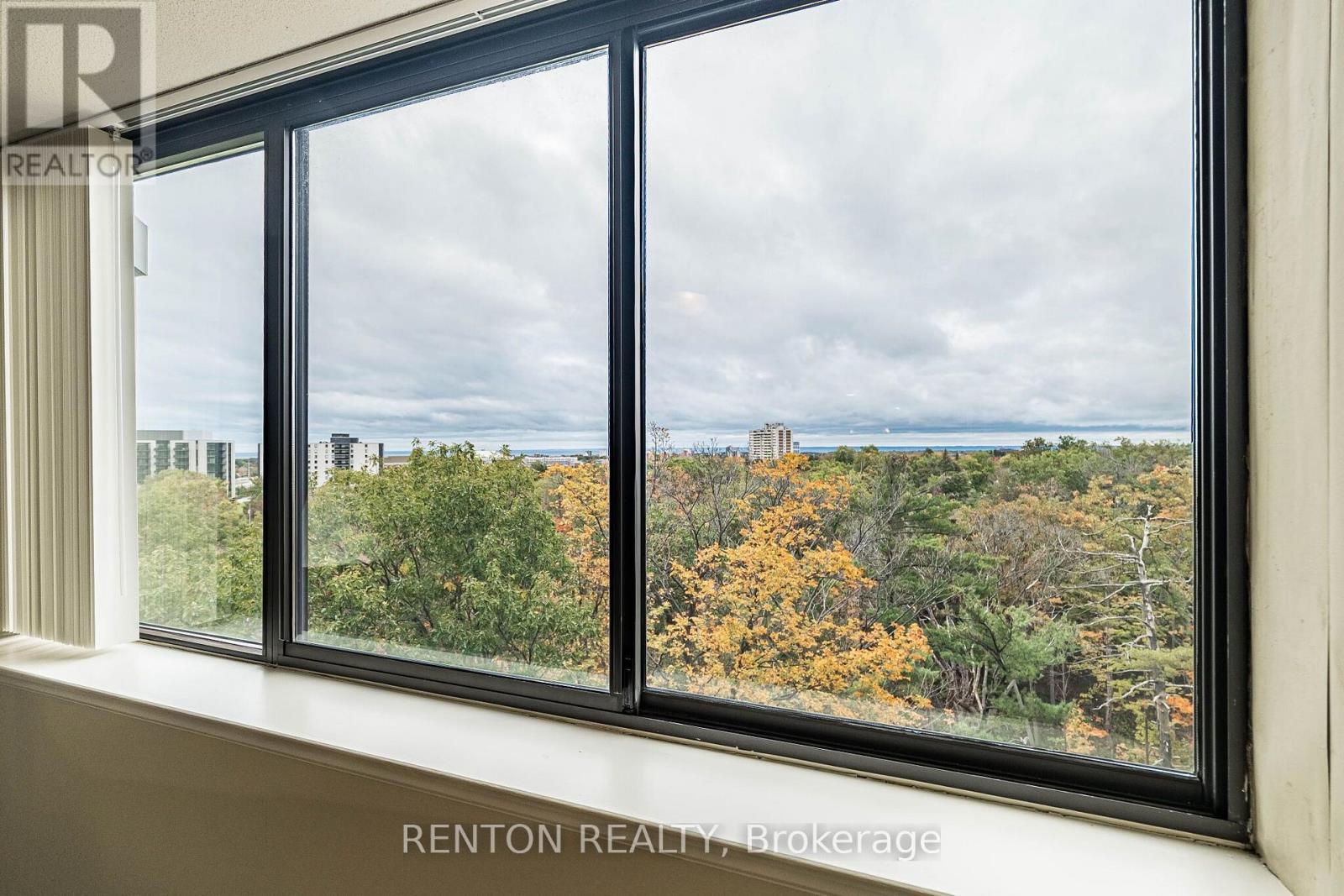 710 - 1240 Marlborough Court, Oakville, Ontario  L6H 3K7 - Photo 38 - W14113068