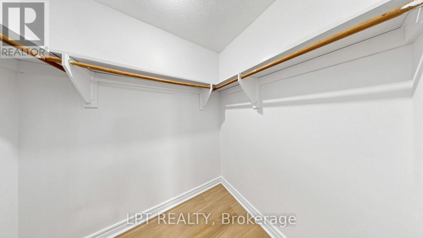 81 Shady Pine Circle, Brampton, Ontario  L6R 1K3 - Photo 22 - W14113070