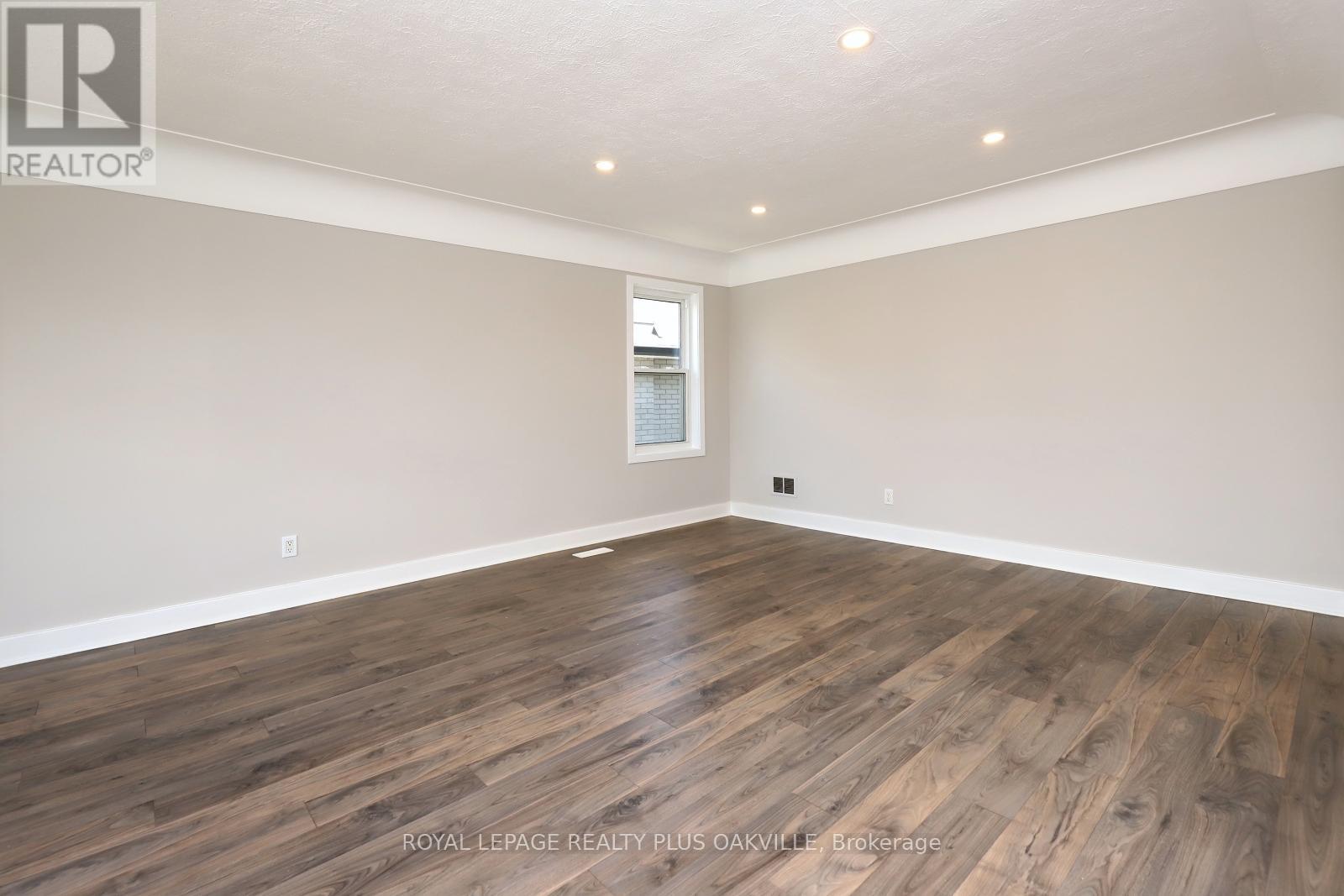 Main Floor - 269 West 5th Street, Hamilton, Ontario  L9C 3N9 - Photo 10 - X14113090