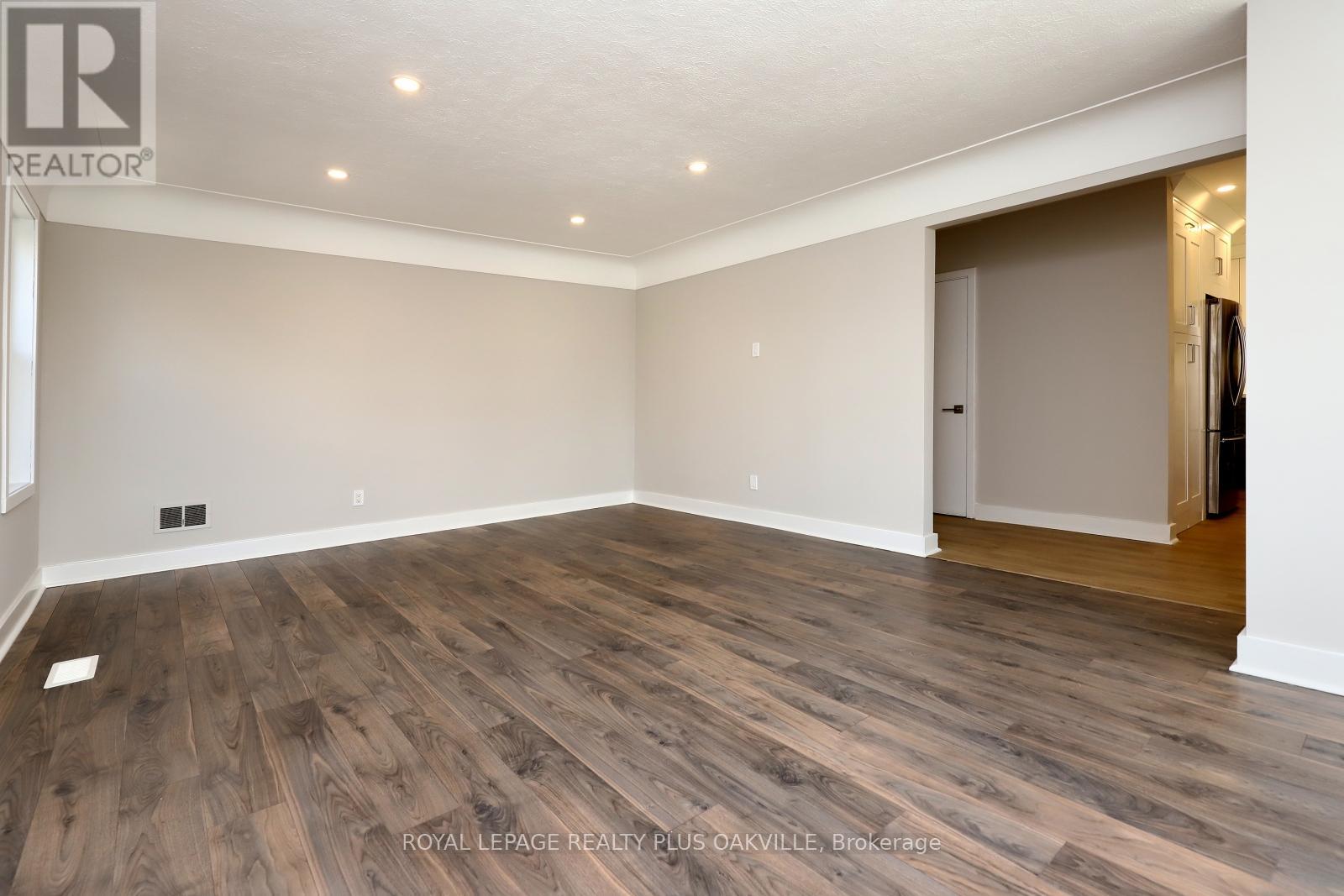 Main Floor - 269 West 5th Street, Hamilton, Ontario  L9C 3N9 - Photo 11 - X14113090