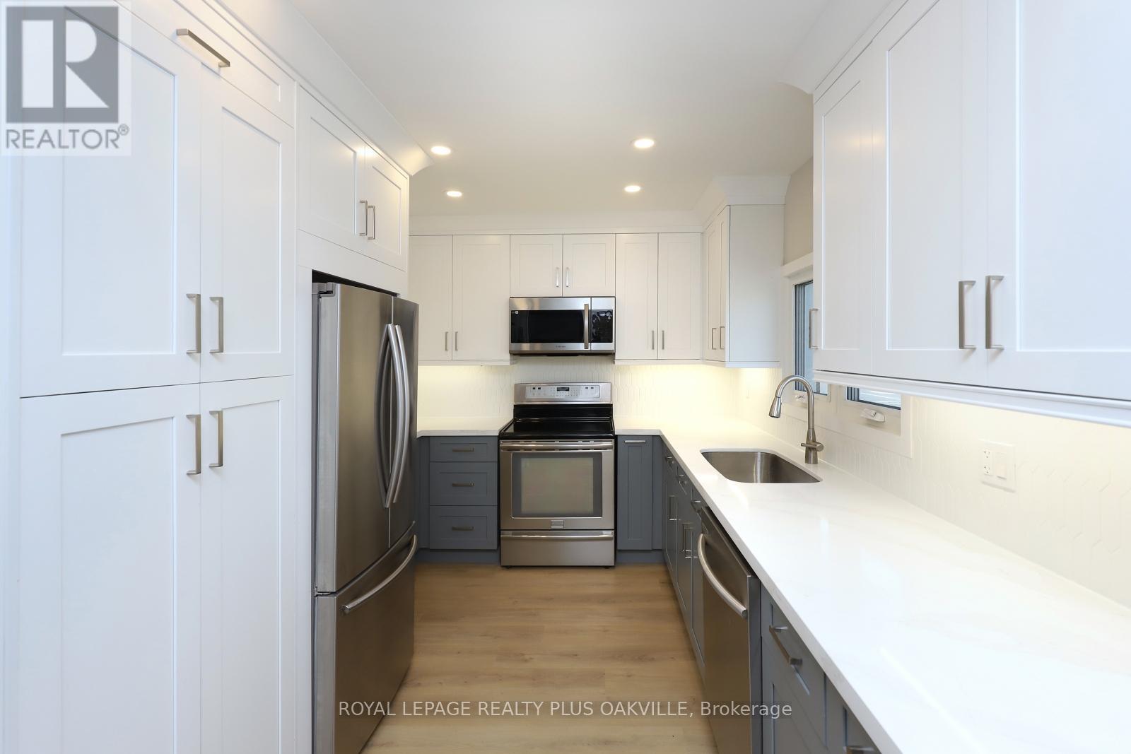 Main Floor - 269 West 5th Street, Hamilton, Ontario  L9C 3N9 - Photo 7 - X14113090
