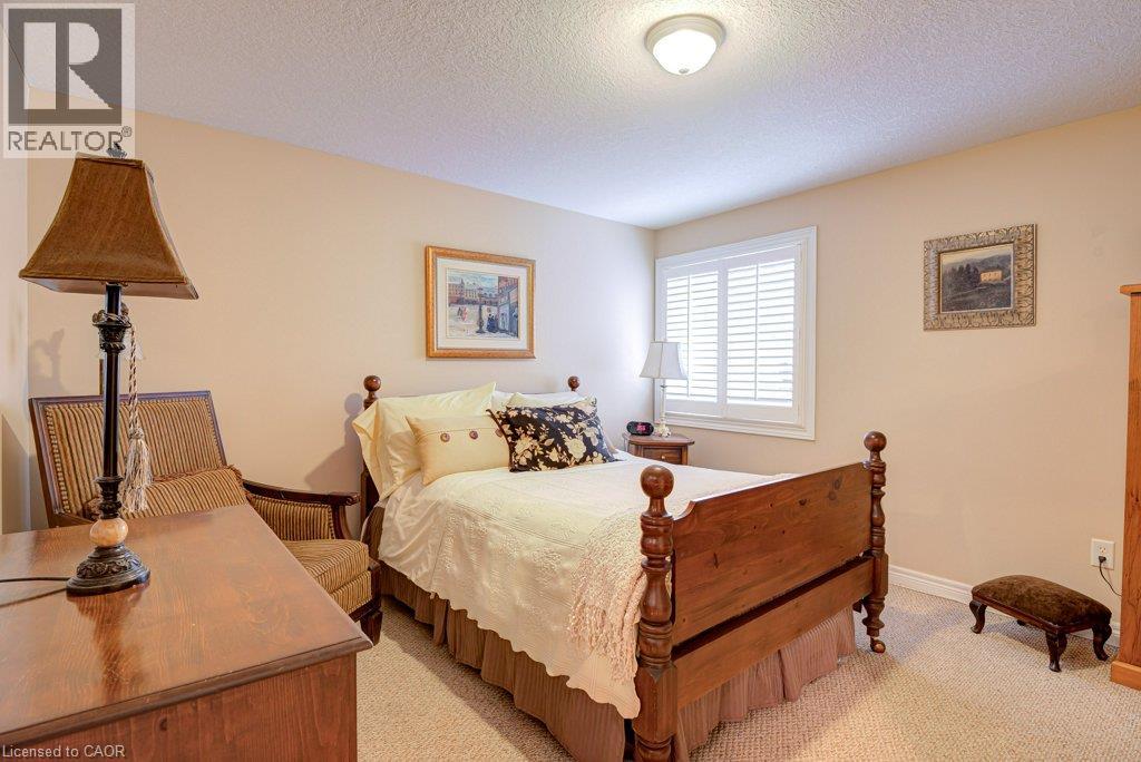 460 Lausanne Crescent, Waterloo, Ontario  N2T 2X4 - Photo 22 - 40858560