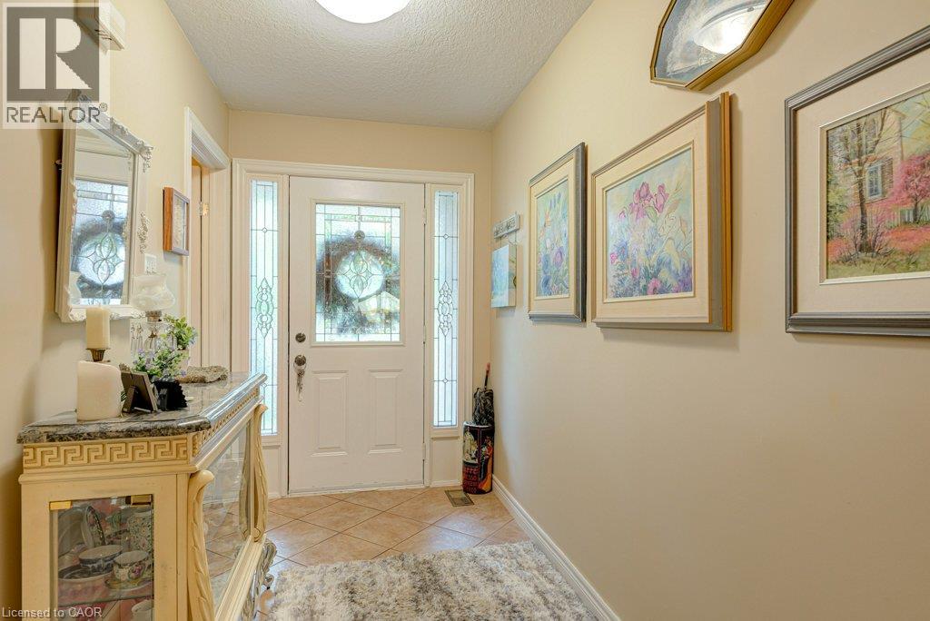 460 Lausanne Crescent, Waterloo, Ontario  N2T 2X4 - Photo 5 - 40858560