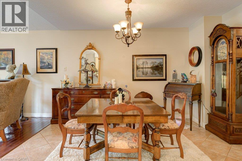 460 Lausanne Crescent, Waterloo, Ontario  N2T 2X4 - Photo 9 - 40858560