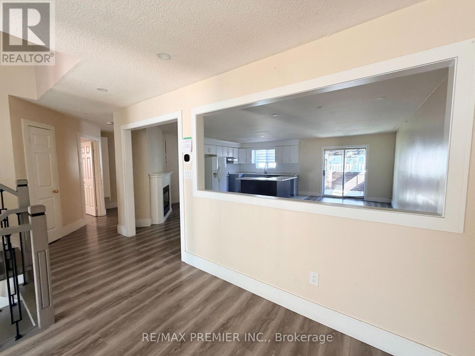 155 Drinkwater Road, Brampton, Ontario  L6Y 5B6 - Photo 5 - W14110334