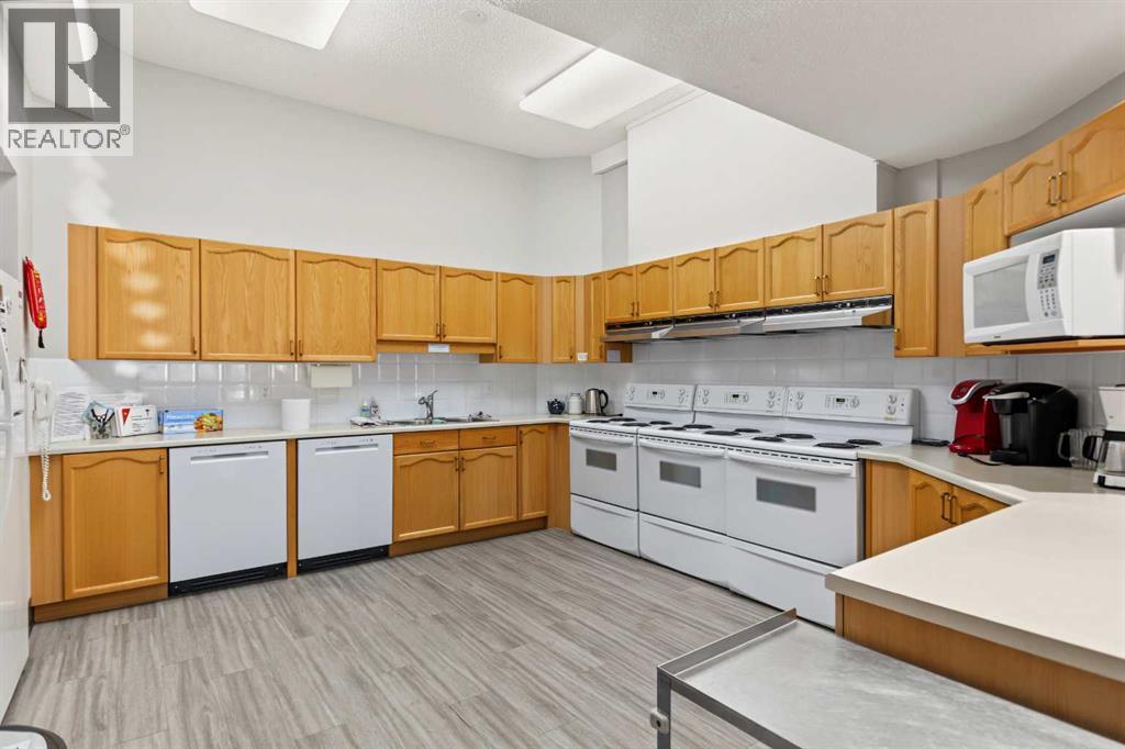 #, 3308 Sienna Park Green Sw, Calgary, Alberta  T3H 3N7 - Photo 29 - A2345970