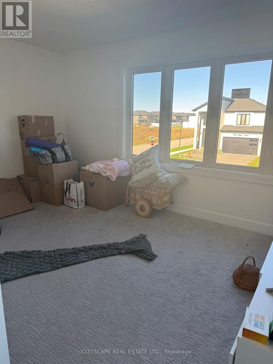 3821 Ayrshire Avenue, London South, Ontario  N6B 1W3 - Photo 6 - X13836976