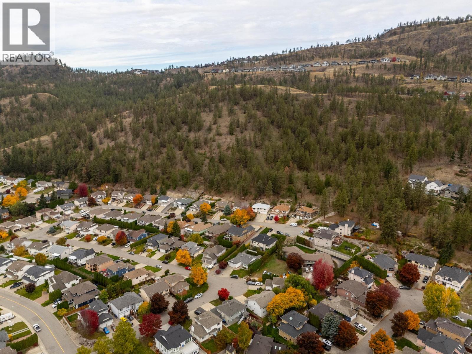142 Applebrooke Crescent, Kelowna, British Columbia  V1V 1W4 - Photo 69 - 10404323