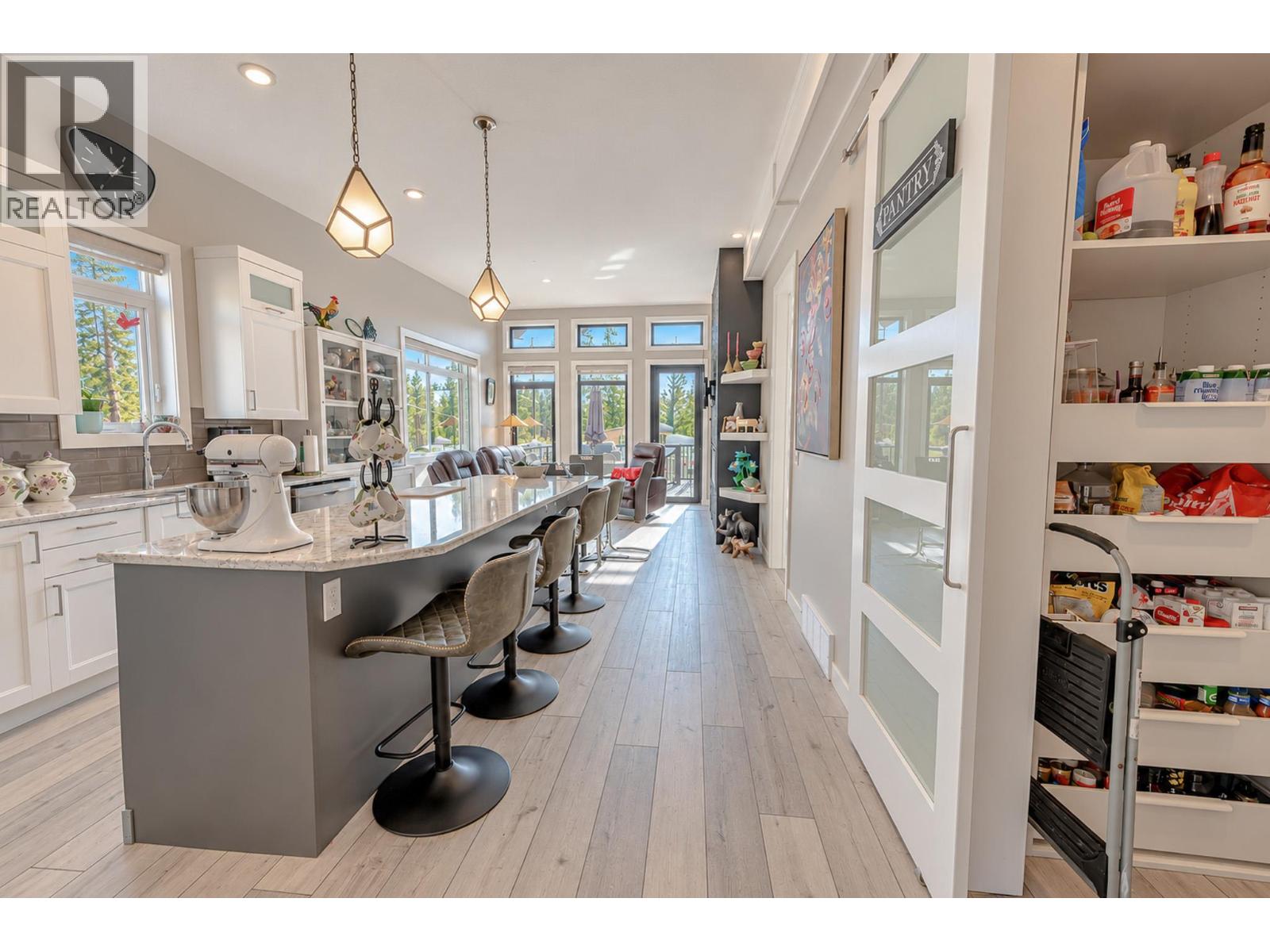 4978 Ponderosa Crescent