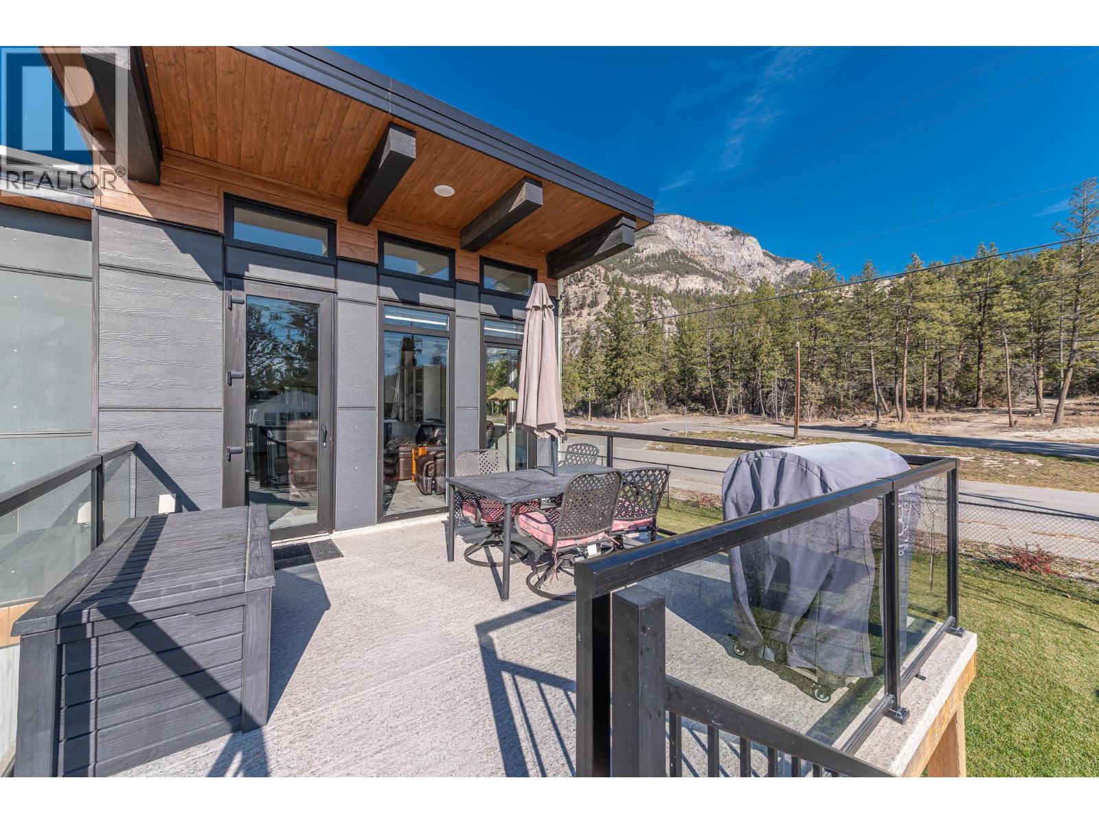 4978 Ponderosa Crescent