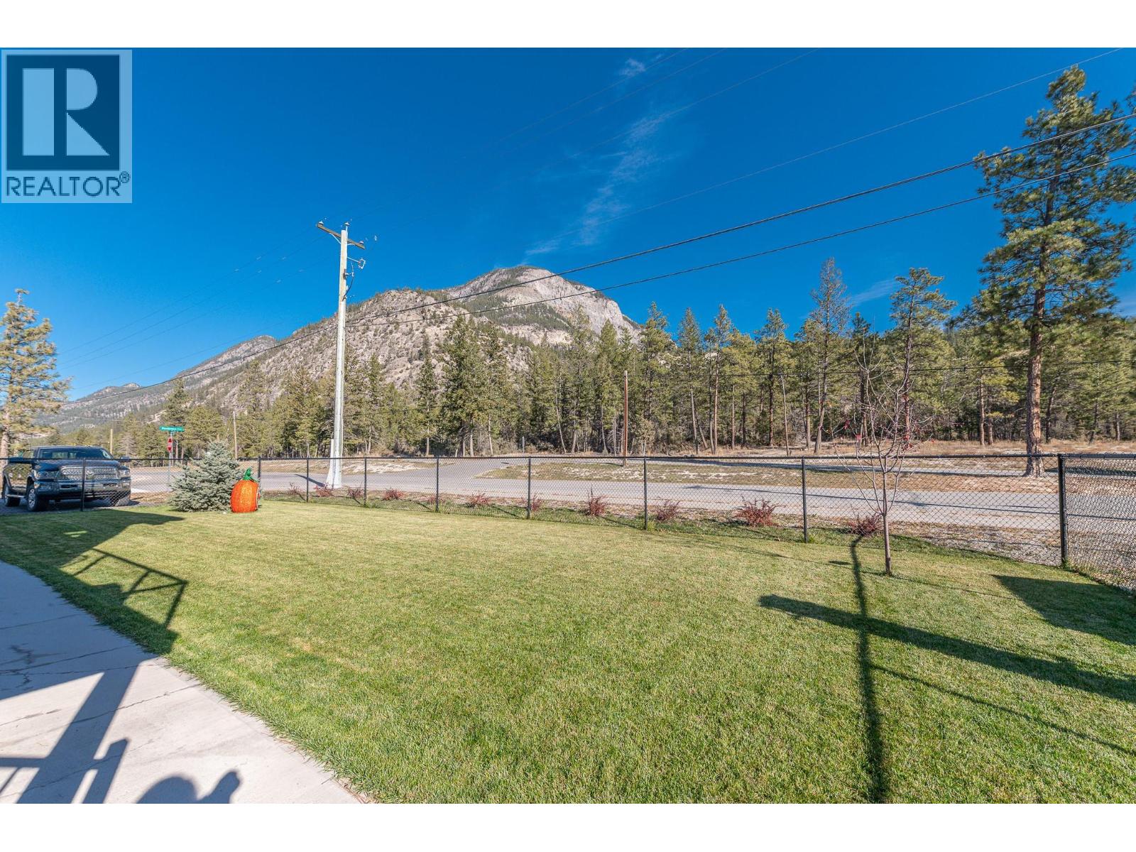 4978 Ponderosa Crescent
