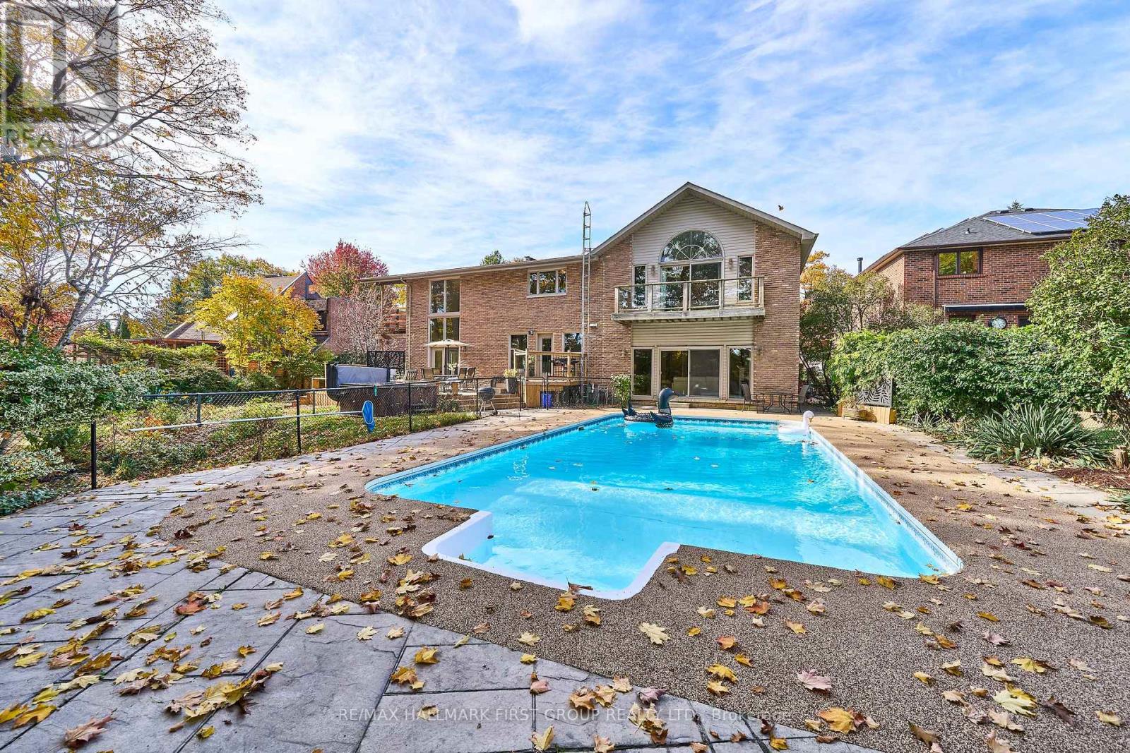 515 Oakwood Drive, Pickering, Ontario  L1W 2M8 - Photo 13 - E14113132