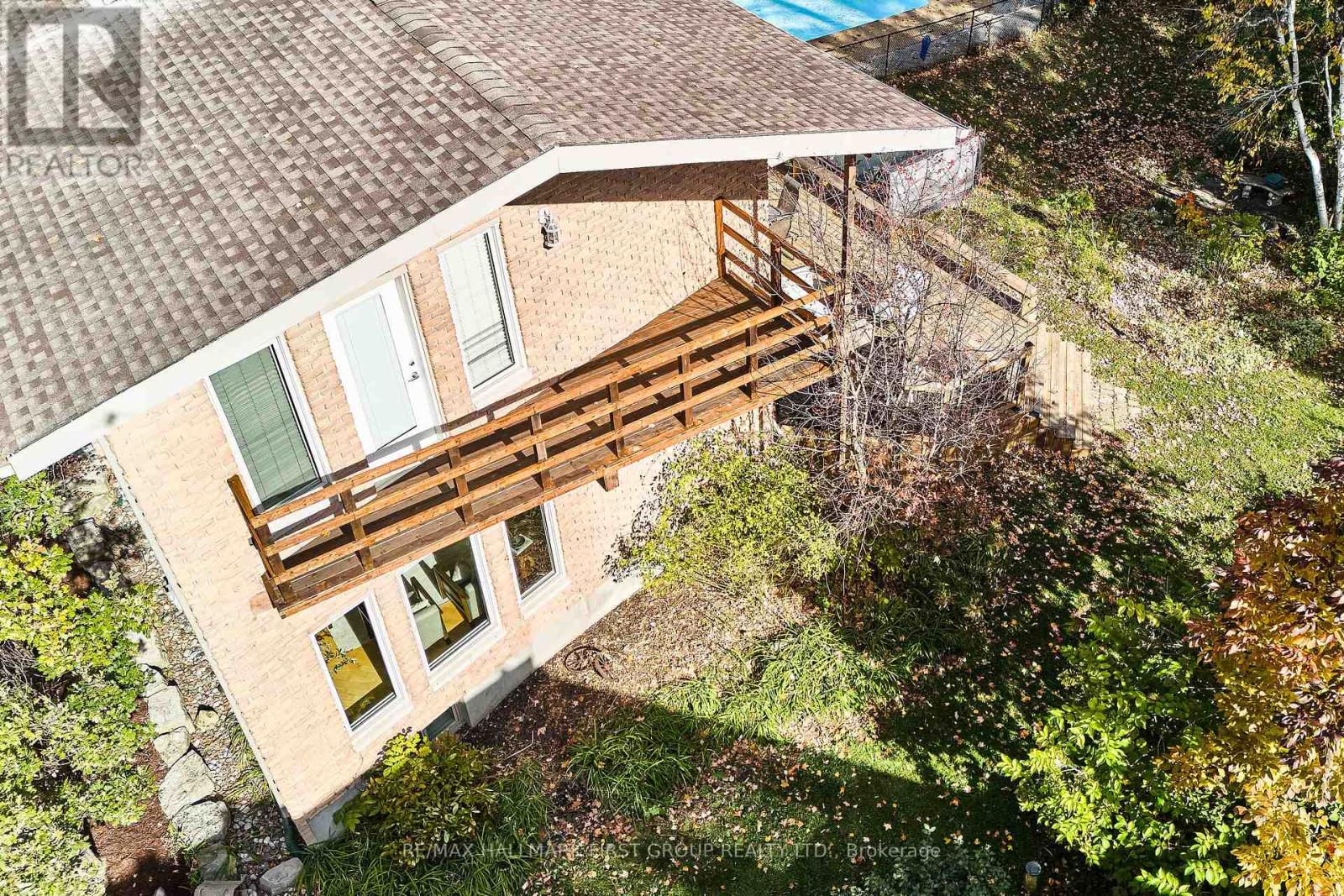 515 Oakwood Drive, Pickering, Ontario  L1W 2M8 - Photo 21 - E14113132
