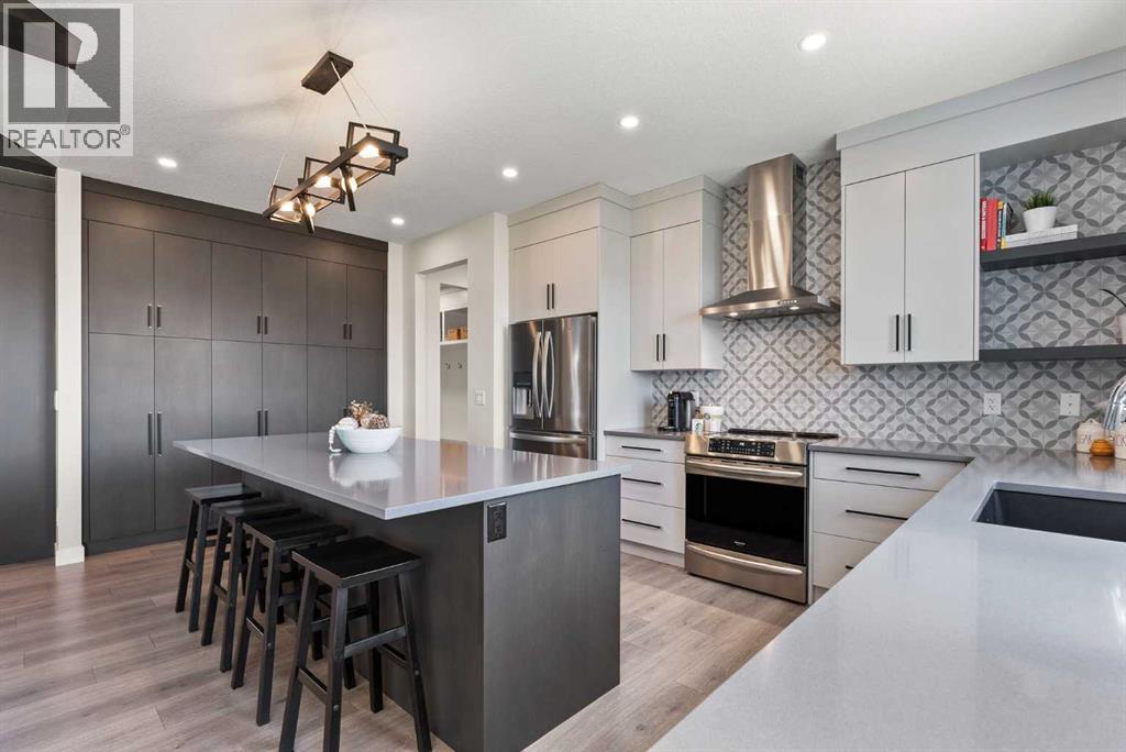 32 Monterra Landing