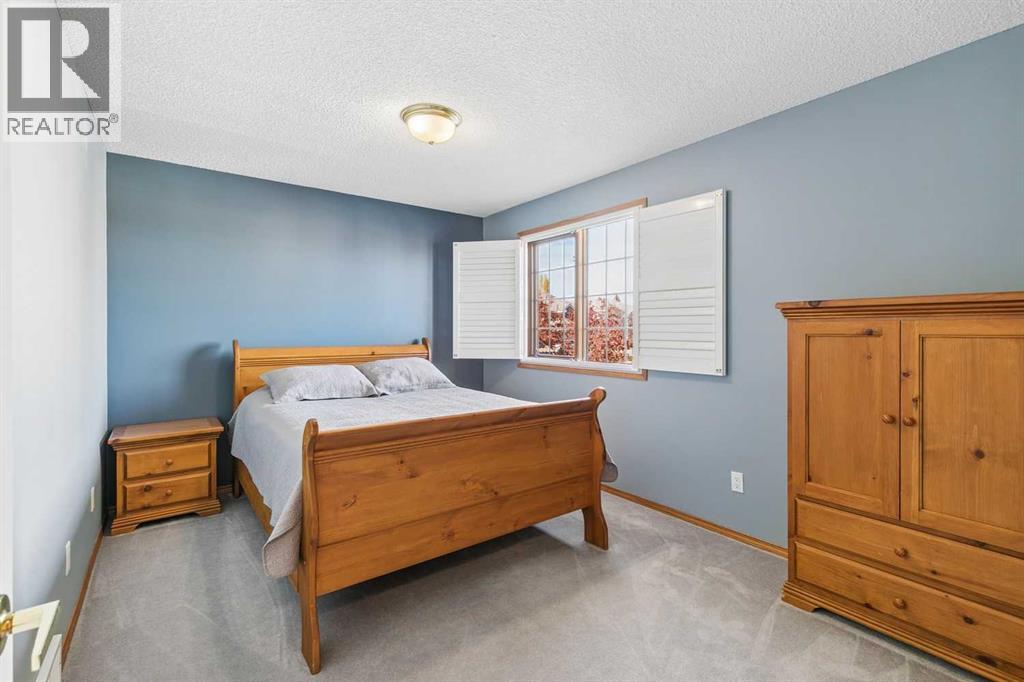 24 Signature Point SW