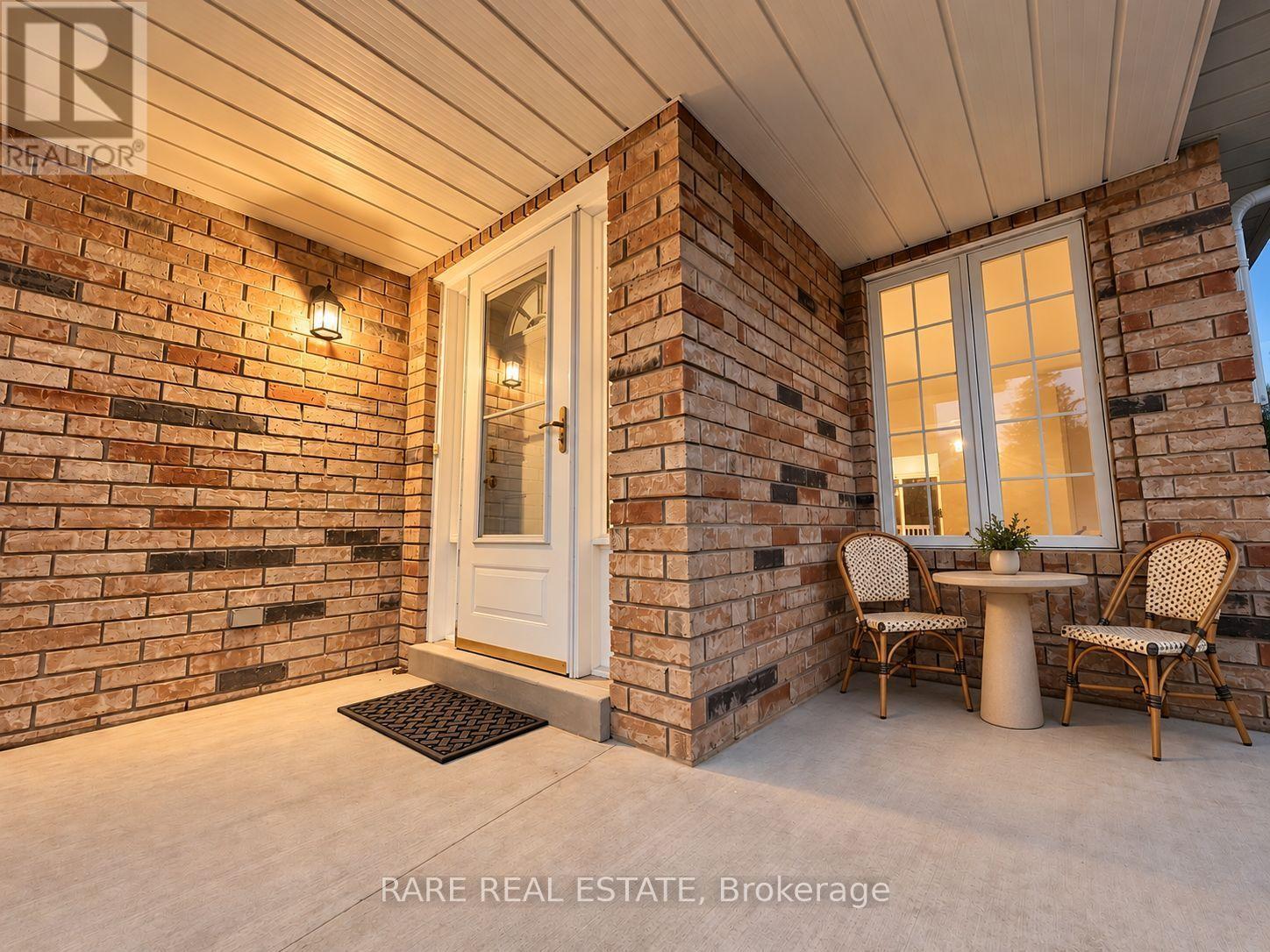 1045 Corrie Street, Innisfil, Ontario  L9S 1T7 - Photo 3 - N14113124