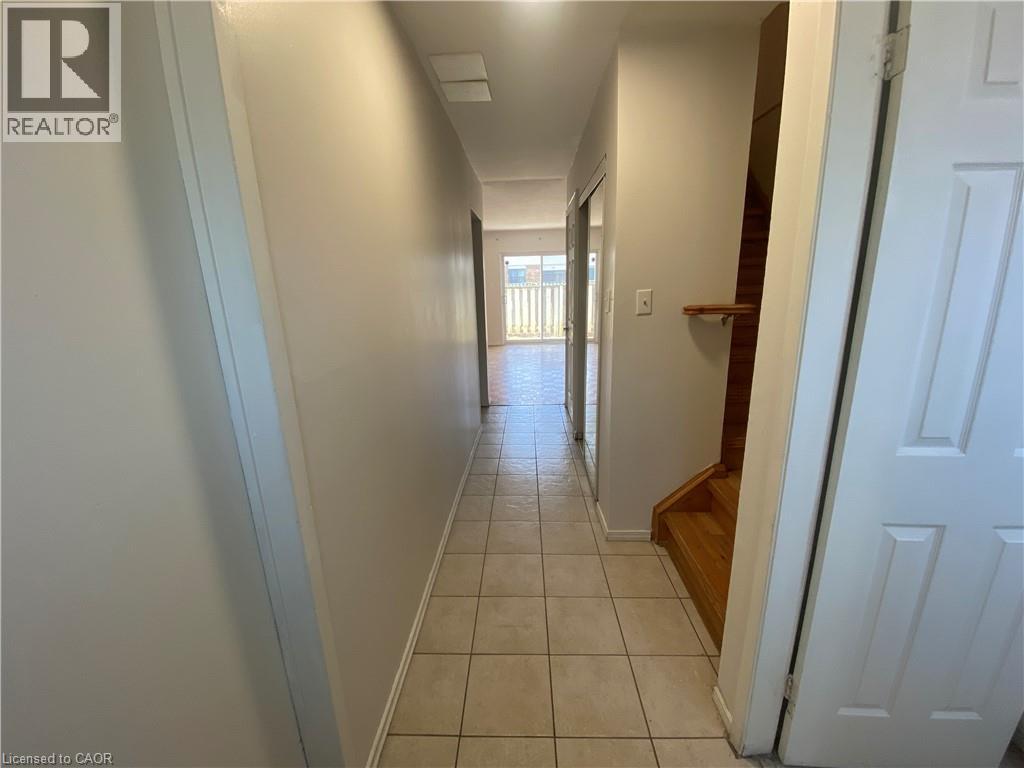 100 Quigley Road Unit# 96, Hamilton, Ontario  L8K 6J1 - Photo 4 - 40873773