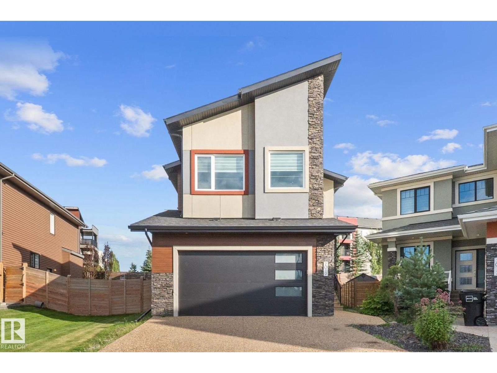 2019 Ware RD NW, Edmonton, Alberta