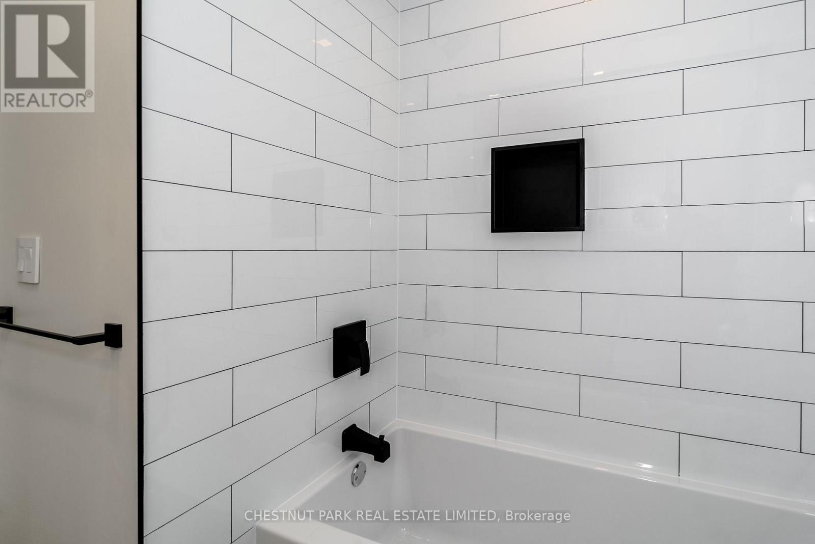 3 - 38 Penhurst Avenue, Toronto, Ontario  M8Y 3A8 - Photo 22 - W14113104