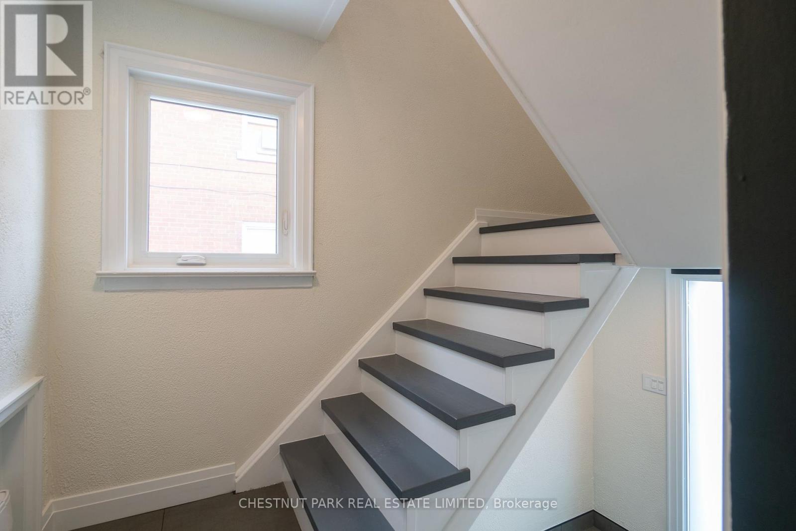 3 - 38 Penhurst Avenue, Toronto, Ontario  M8Y 3A8 - Photo 30 - W14113104