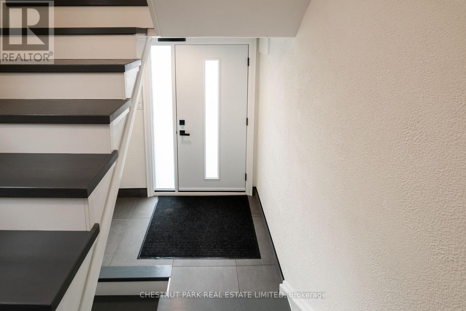 3 - 38 Penhurst Avenue, Toronto, Ontario  M8Y 3A8 - Photo 31 - W14113104