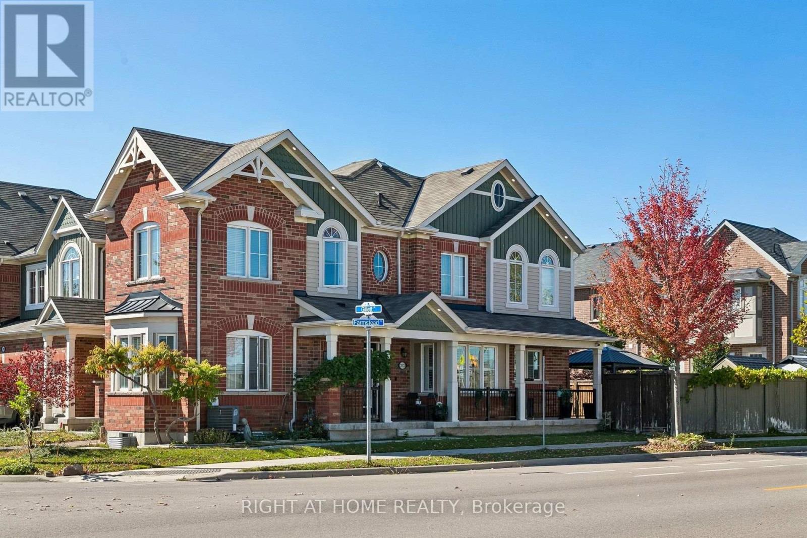 313 Gillett Point, Milton, Ontario  L9E 1C6 - Photo 3 - W14113114