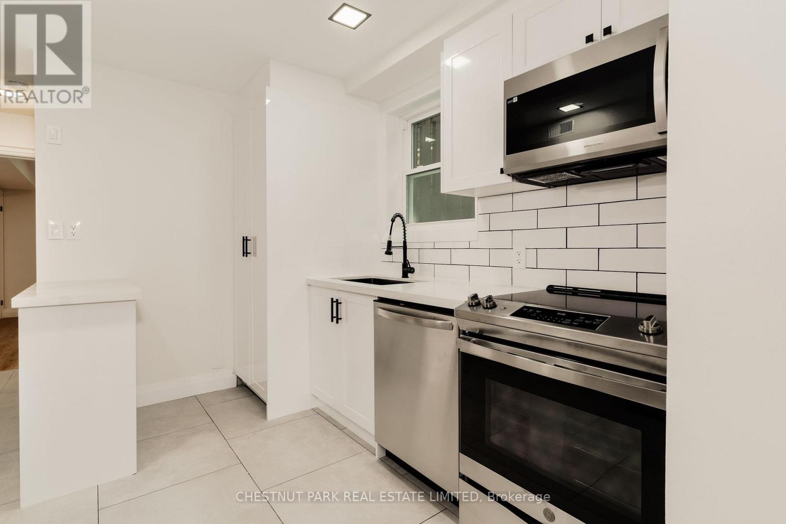 1 - 24 Heman Street, Toronto, Ontario  M8V 1X5 - Photo 21 - W14113116