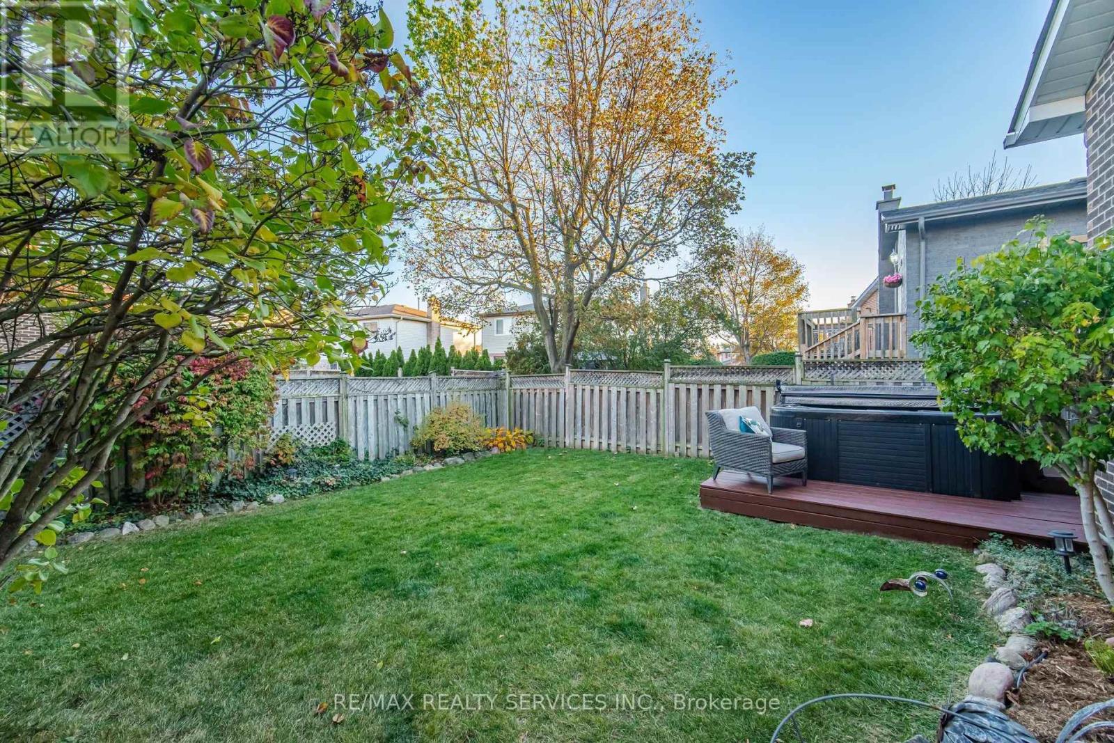 47 Lindridge Avenue, Brampton, Ontario  L6S 3W8 - Photo 36 - W14113156