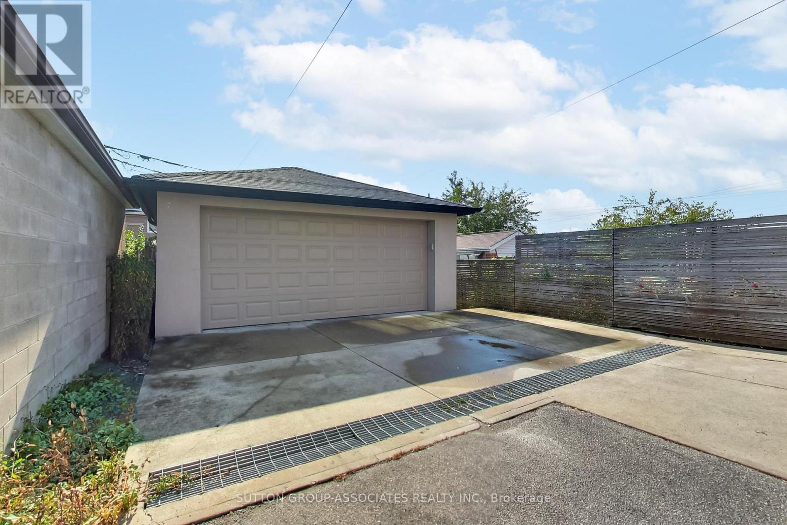 191 Rosemount Avenue, Toronto, Ontario  M6H 2N2 - Photo 41 - W14032364