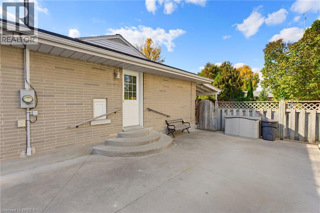 38 Varadi Avenue, Brantford, Ontario  N3R 3N3 - Photo 23 - 40873434
