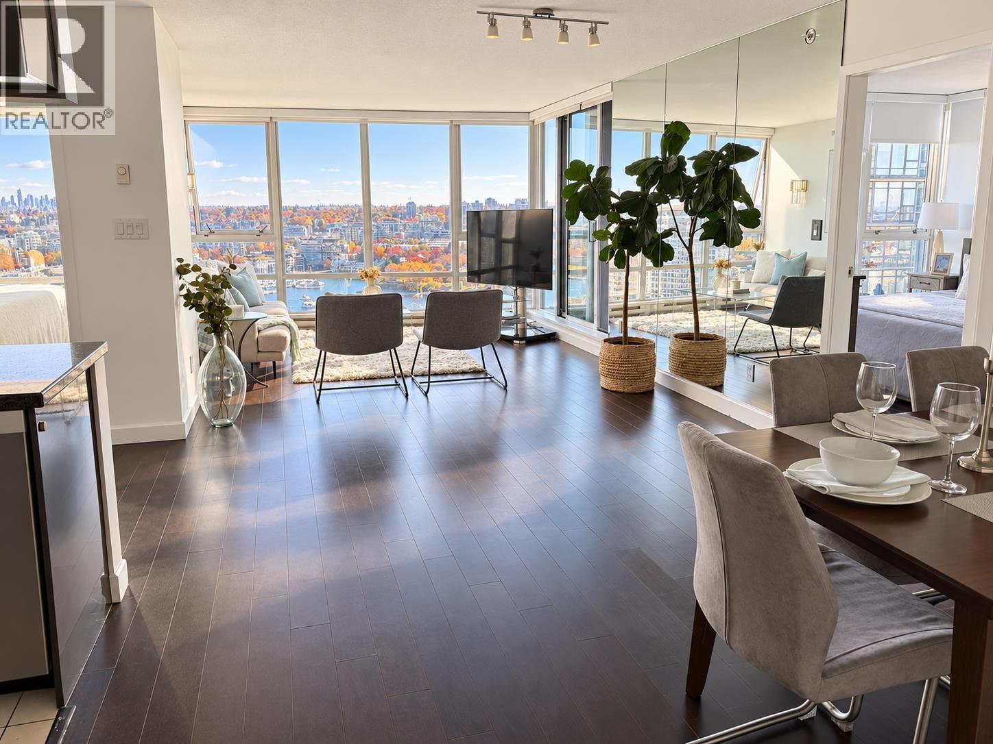2501 1408 Strathmore Mews, Vancouver, British Columbia  V6Z 3A9 - Photo 3 - R3178156