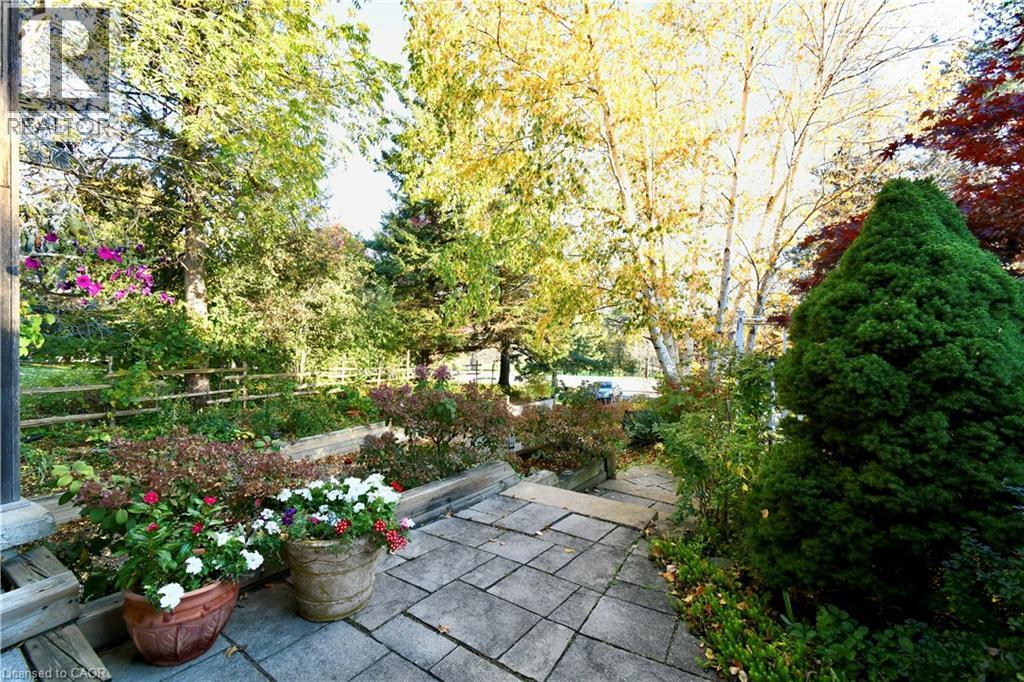 855 Governors Road, Dundas, Ontario L9H 5E3 - Photo 4 - 40873591