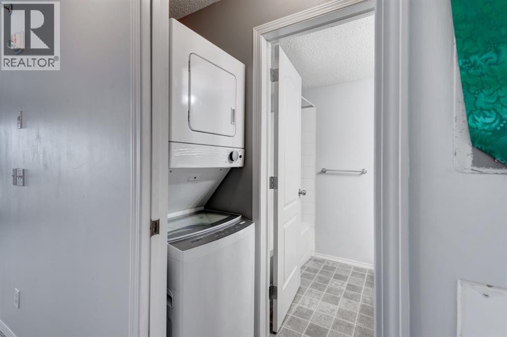 3415, 1620 70 Street SE
