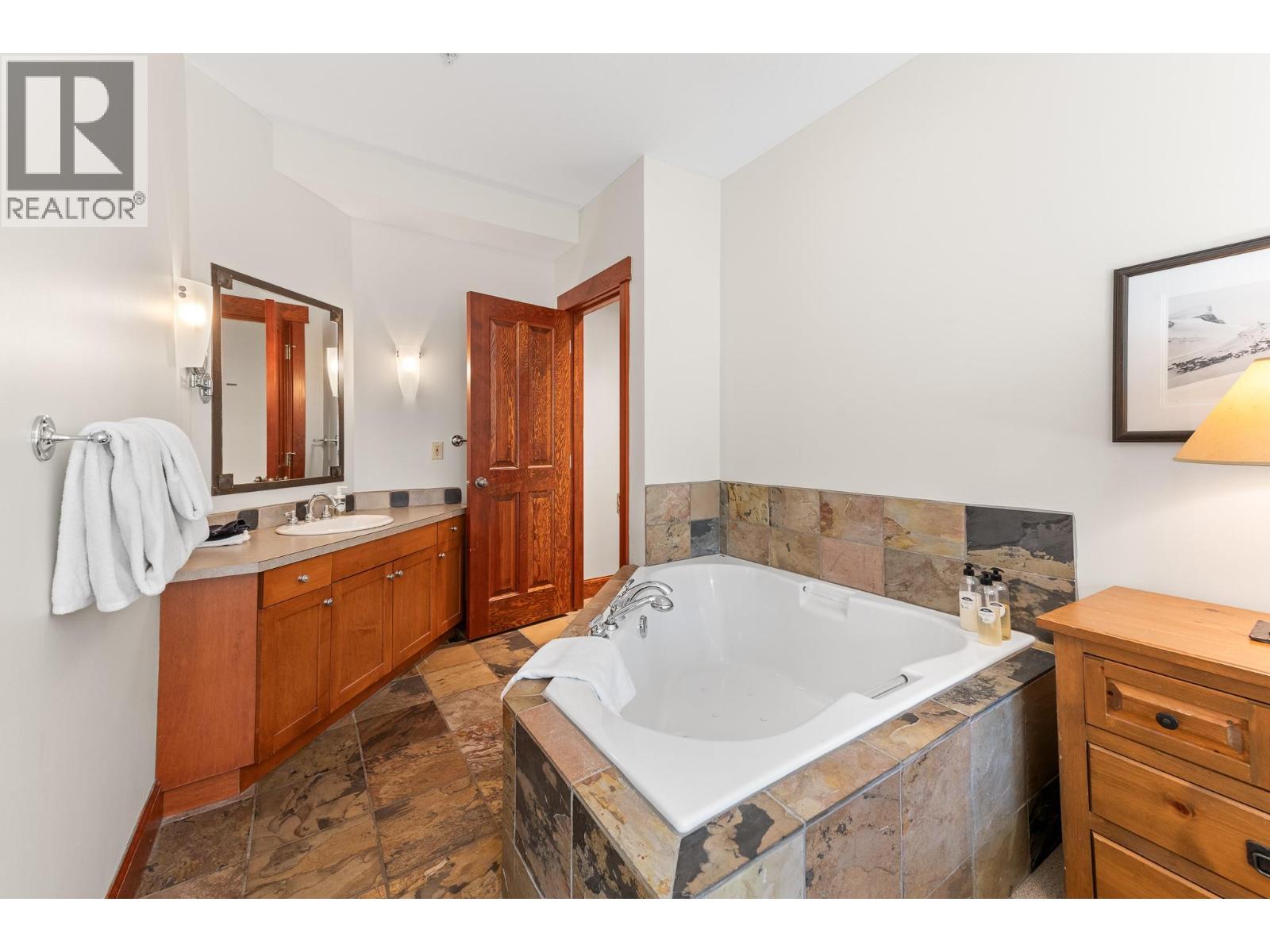 4559 TIMBERLINE Crescent Unit# 526B